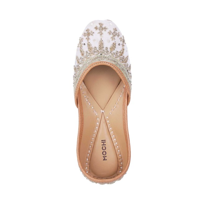 Mochi Women Gold Ethnic Mojaris (SKU: 35-835-15-37)