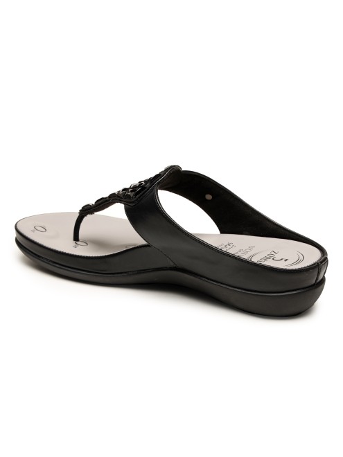 Von Wellx Women Black Casual Slippers (SKU: 357-16105-11-36)