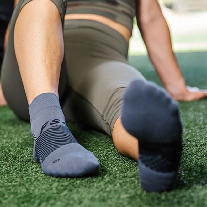 OS1st FS4 Plantar Fasciitis - 1/4 Crew Sock             (SKU: 358-4003-14-13)