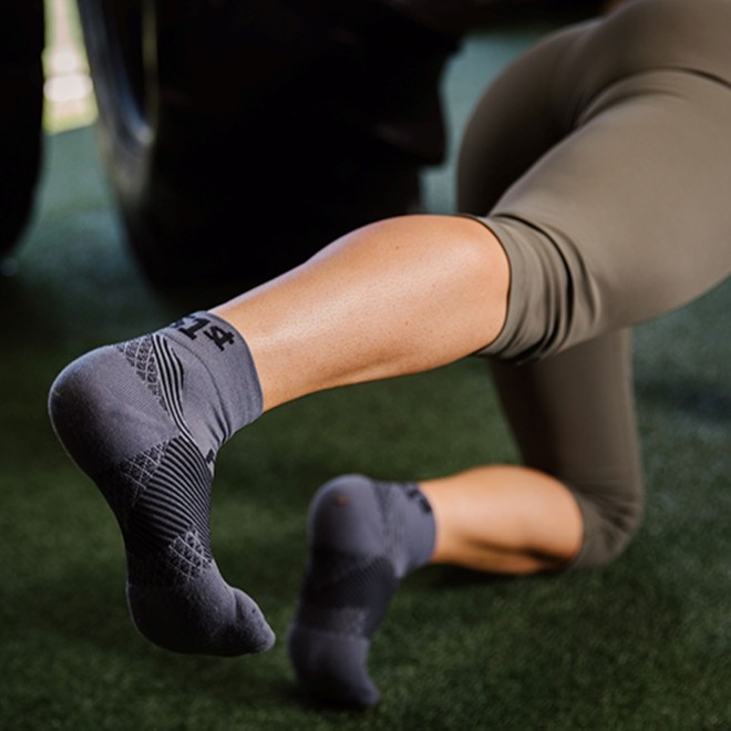 OS1st FS4 Plantar Fasciitis - 1/4 Crew Sock             (SKU: 358-4003-14-13)