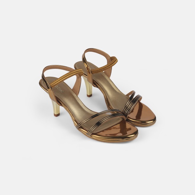 Mochi Women Antic-gold Casual Sandals (SKU: 40-102-28-36)