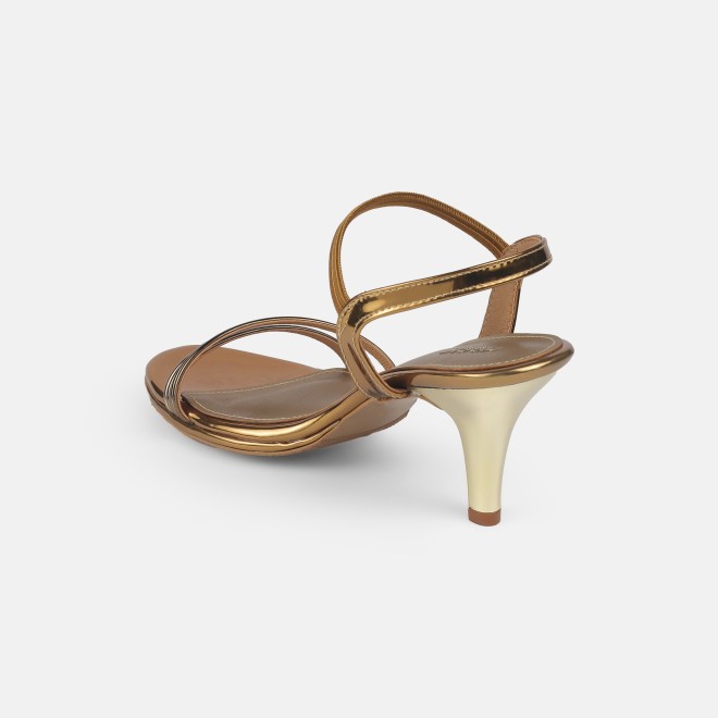 Mochi Women Antic-gold Casual Sandals (SKU: 40-102-28-36)