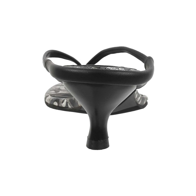 Mochi Women Black Casual Slip Ons (SKU: 40-198-11-40)