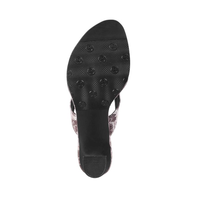 Mochi Women Black Casual Slip Ons (SKU: 40-2509-11-36)