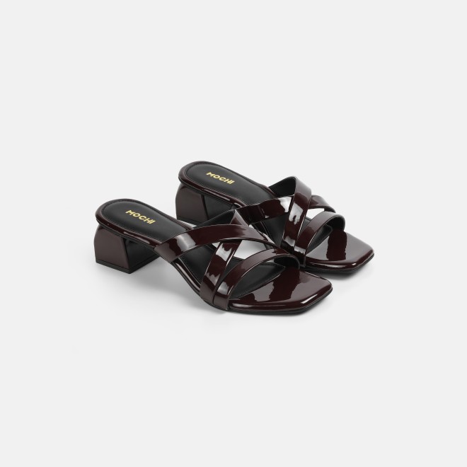 Mochi Women Maroon Casual Slip Ons (SKU: 40-2519-44-36)