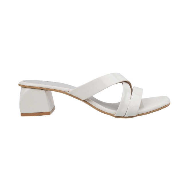 Mochi Women White Casual Slip Ons (SKU: 40-2519-16-36)