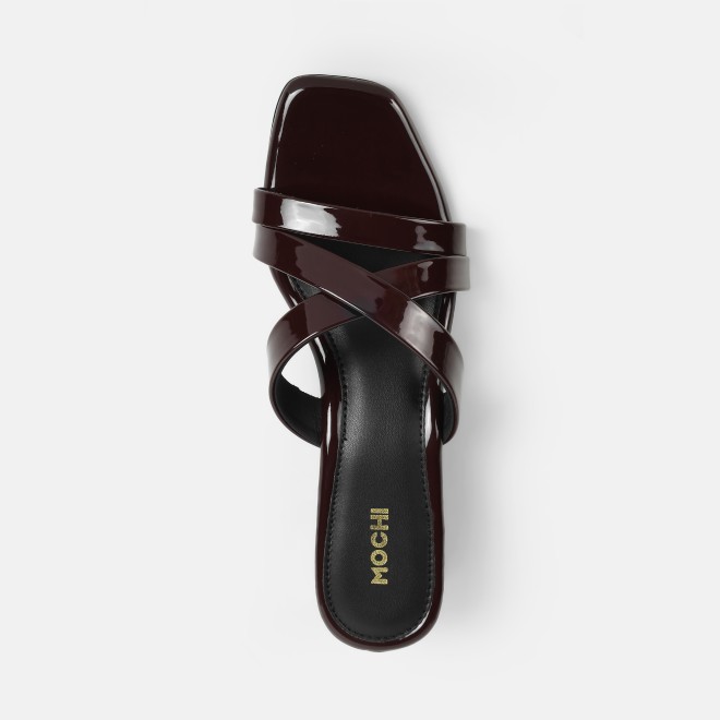 Mochi Women Maroon Casual Slip Ons (SKU: 40-2519-44-36)