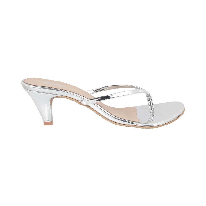 Mochi Women Silver Casual Sandals (SKU: 40-2527-27-36)