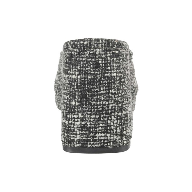 Mochi Women Black Casual Sandals (SKU: 40-255-11-40)