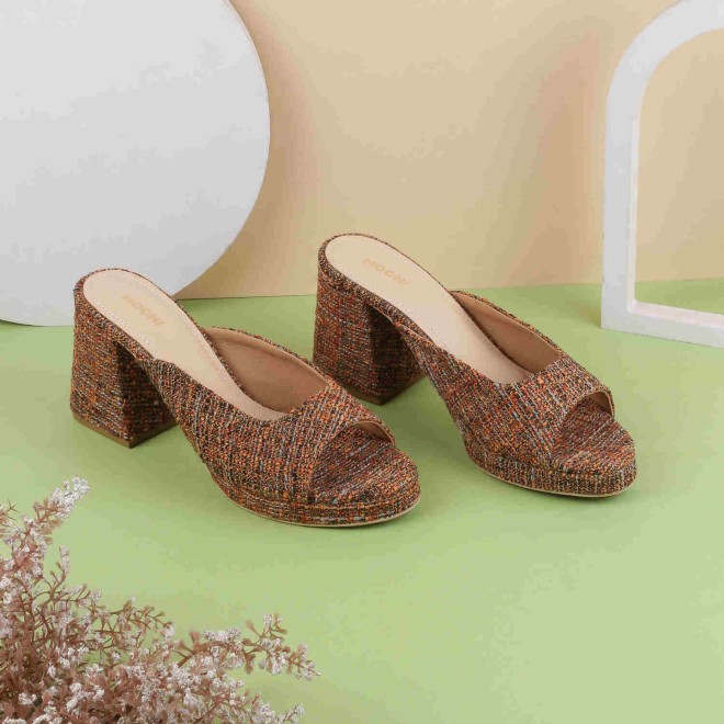 Mochi Women Tan Casual Sandals (SKU: 40-255-23-36)