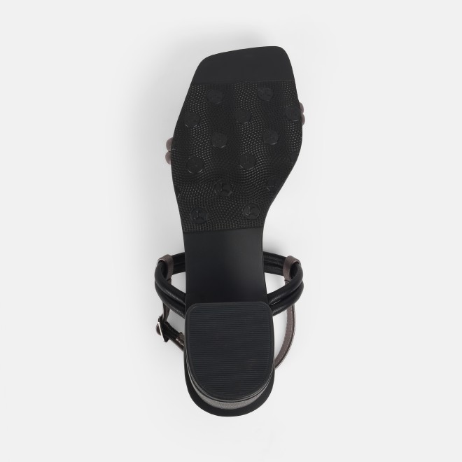 Mochi Women Black Casual Sandals (SKU: 40-346-11-36)