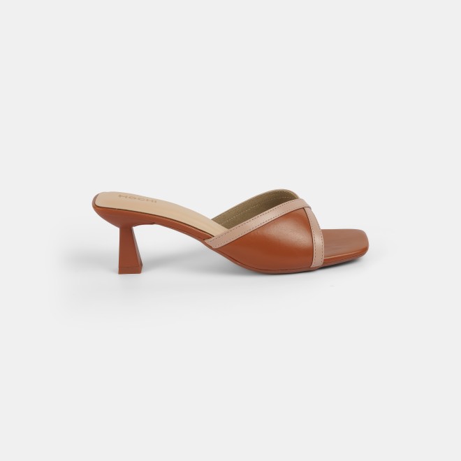 Mochi Women Tan Casual Slip Ons (SKU: 40-376-23-36)