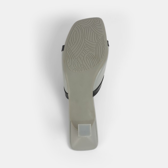 Mochi Women Grey Casual Slip Ons (SKU: 40-376-14-38)