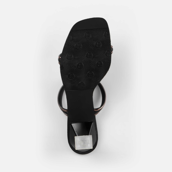 Mochi Women Black Casual Slip Ons (SKU: 40-402-11-36)