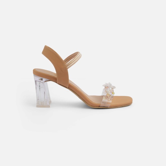 Mochi Women Tan Casual Sandals (SKU: 40-403-23-40)
