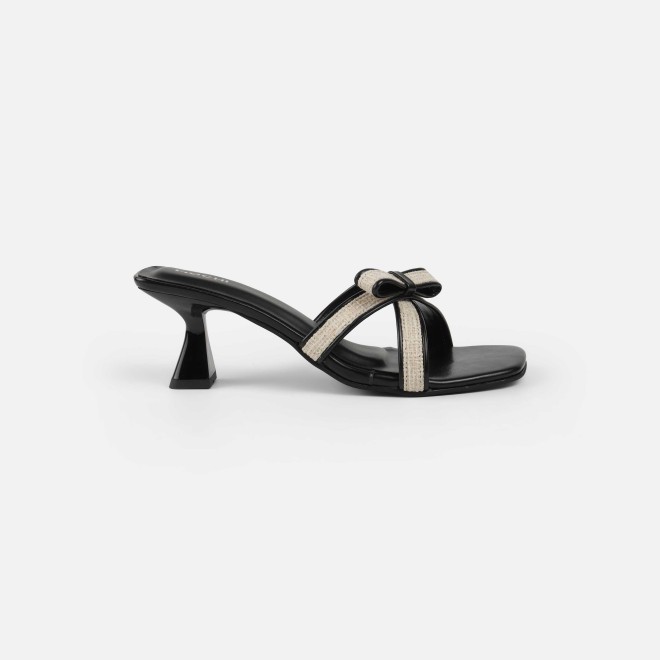 Mochi Women Black Casual Slip Ons (SKU: 40-408-11-36)