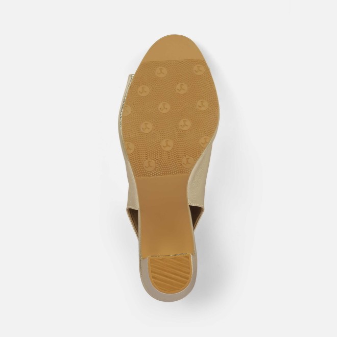 Mochi Women Gold Party Sandals (SKU: 40-424-15-40)