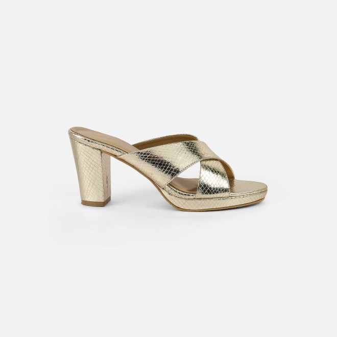 Mochi Women Gold Casual Slip Ons (SKU: 40-441-15-36)