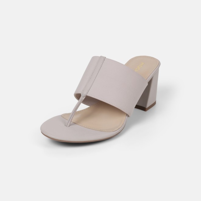 Mochi Women Off-white Casual Slip Ons (SKU: 40-442-66-36)