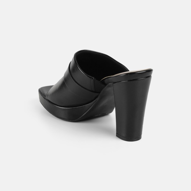 Mochi Women Black Casual Slip Ons (SKU: 40-443-11-35)