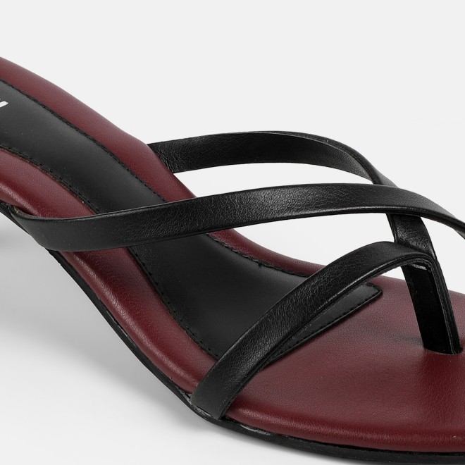 Mochi Women Black Casual Slip Ons (SKU: 40-465-11-37)