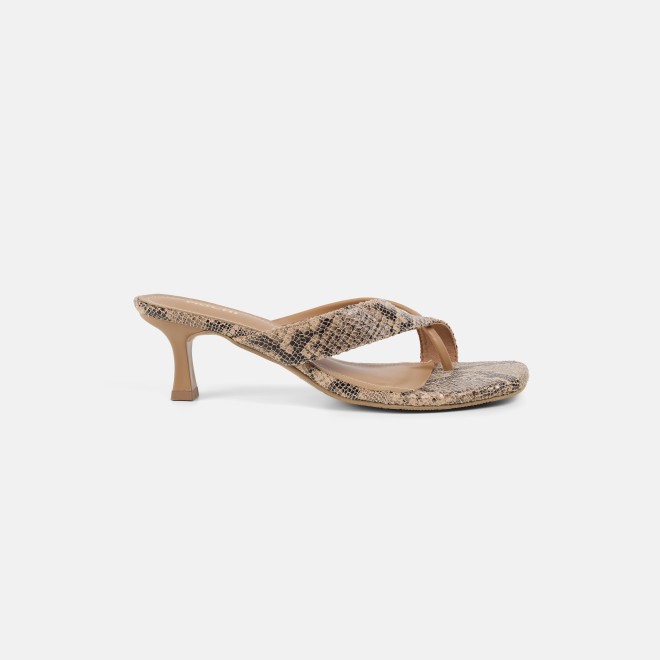 Mochi Women Beige Casual Slip Ons (SKU: 40-466-20-36)