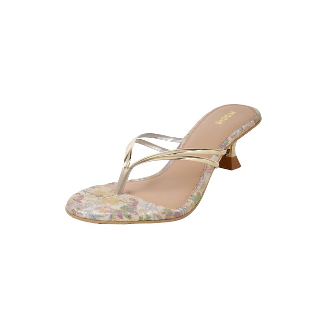 Mochi Women Gold Casual Slip Ons (SKU: 40-474-15-36)