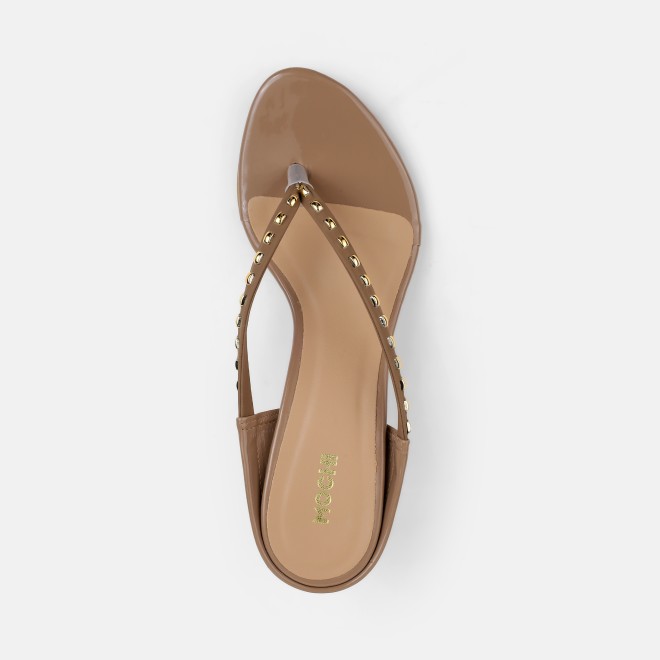 Mochi Women Beige Casual Slip Ons (SKU: 40-477-20-37)