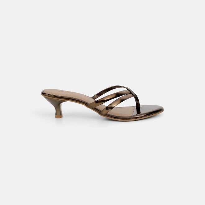 Mochi Women Antic-gold Casual Slip Ons (SKU: 40-483-28-36)