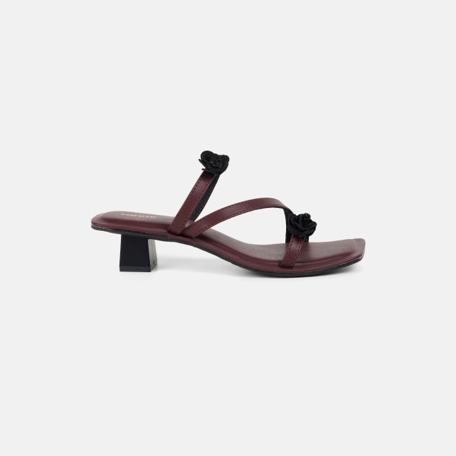 Mochi Women Maroon Casual Slip Ons (SKU: 40-487-44-36)