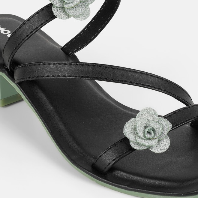 Mochi Women Black Casual Slip Ons (SKU: 40-487-11-36)