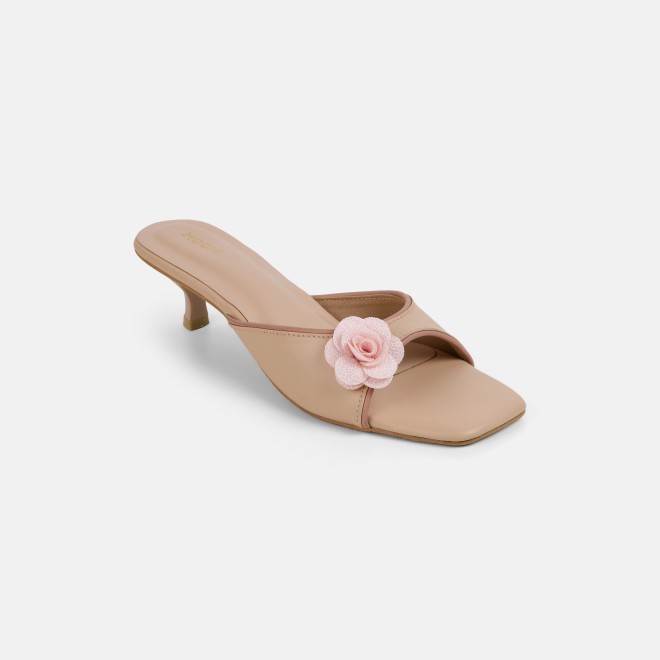 Mochi Women Beige Casual Slip Ons (SKU: 40-489-20-37)