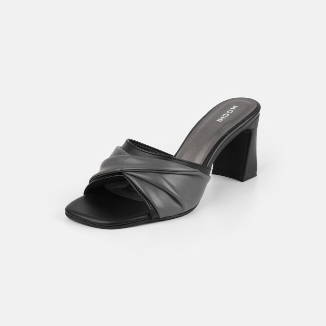 Mochi Women Black Casual Slip Ons (SKU: 40-493-11-36)