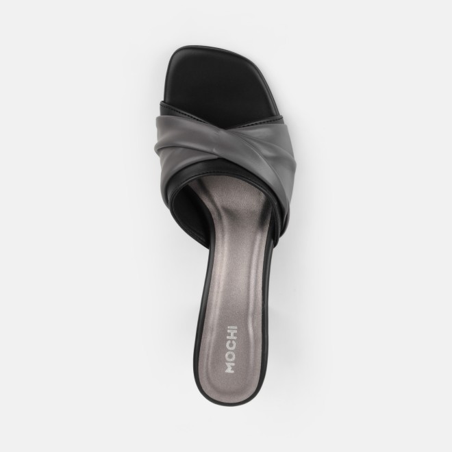 Mochi Women Black Casual Slip Ons (SKU: 40-493-11-36)