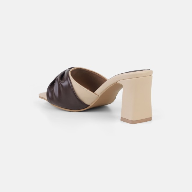 Mochi Women Beige Casual Slip Ons (SKU: 40-493-20-36)