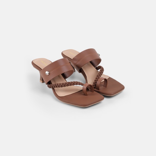 Mochi Women Tan Casual Slip Ons (SKU: 40-497-23-36)