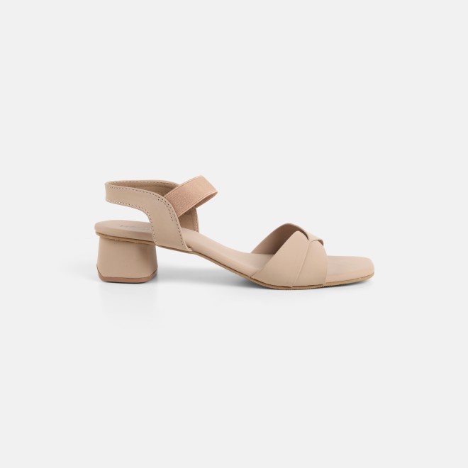 Mochi Women Beige Casual Sandals (SKU: 40-500-20-36)