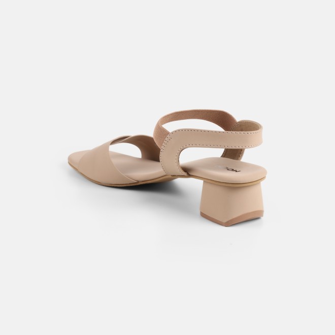 Mochi Women Beige Casual Sandals (SKU: 40-500-20-36)