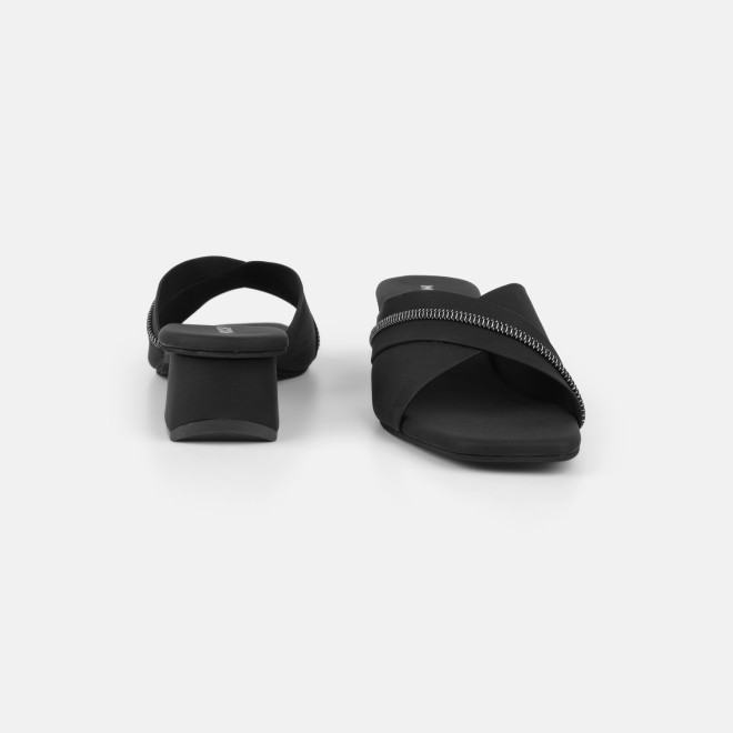 Mochi Women Black Casual Slip Ons (SKU: 40-501-11-36)