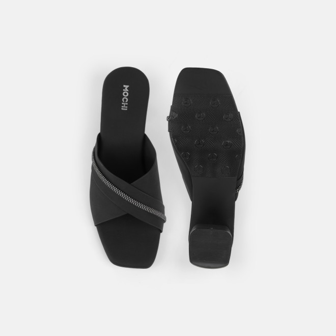 Mochi Women Black Casual Slip Ons (SKU: 40-501-11-36)