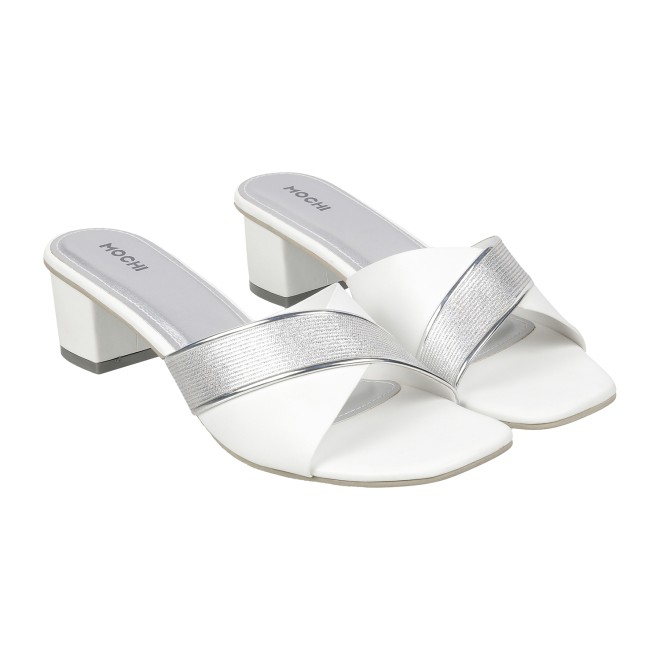 Mochi Women White Casual Sandals