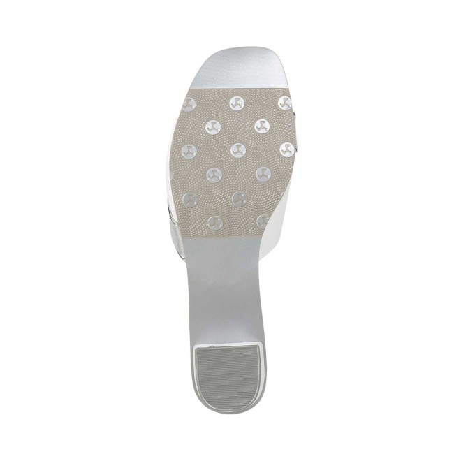 Mochi Women White Casual Sandals (SKU: 40-53-16-36)