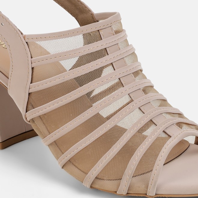 Mochi Women Off-white Casual Sandals (SKU: 40-800085-66-36)