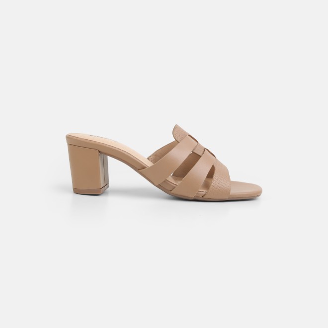 Mochi Women Tan Casual Slip Ons (SKU: 40-800311-23-36)