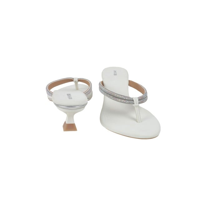 Mochi Women White Casual Slippers (SKU: 40-800333-16-37)