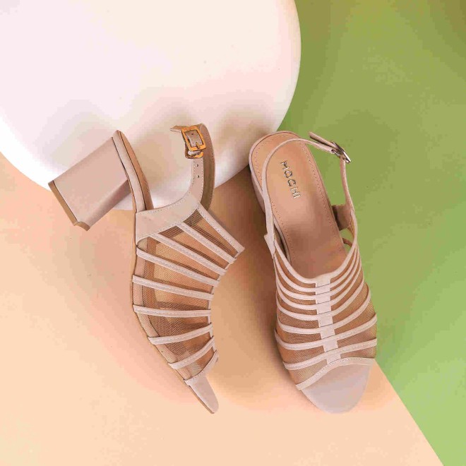 Mochi Women Off-White Casual Sandals (SKU: 40-85-66-36)