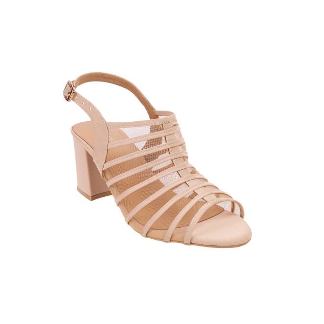 Mochi Women Off-White Casual Sandals (SKU: 40-85-66-36)