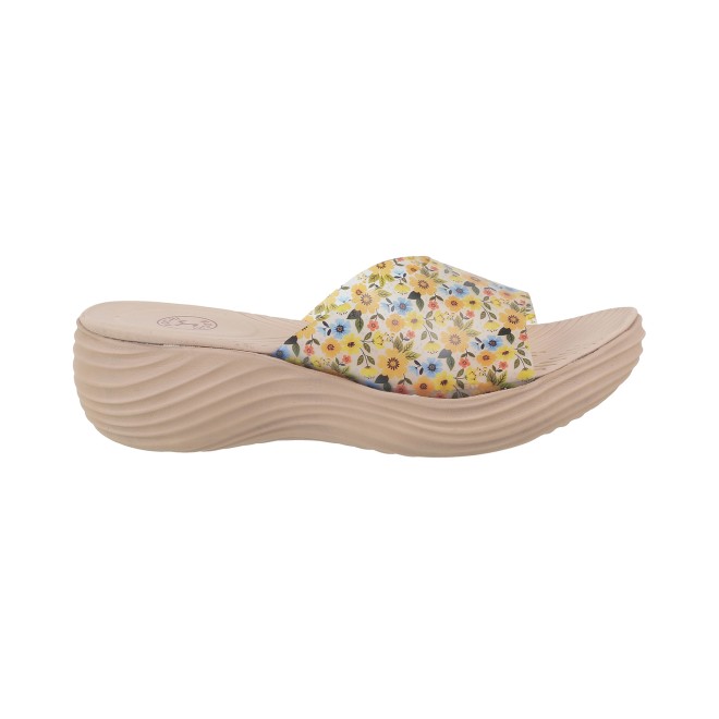 Mochi Women Beige Casual Sandals (SKU: 41-145-20-36)
