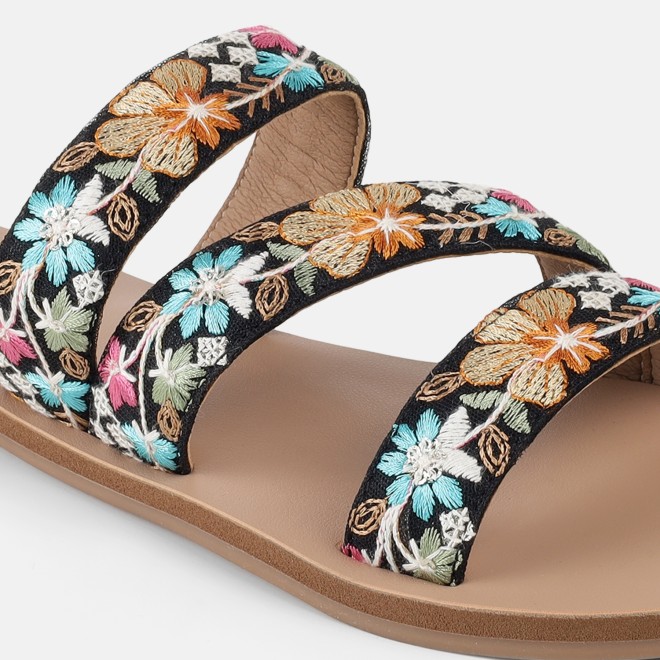 Mochi Women Black Casual Slip Ons (SKU: 41-170-11-36)