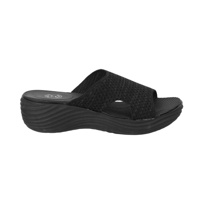Mochi Women Black Casual Slip Ons (SKU: 41-172-11-37)